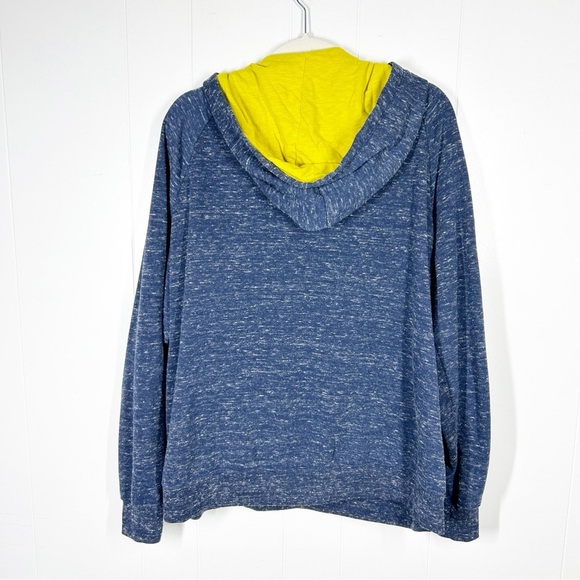 Colosseum U of M Lace Up Long Sleeve Plus Size Hoodie XXL - Picture 2 of 6